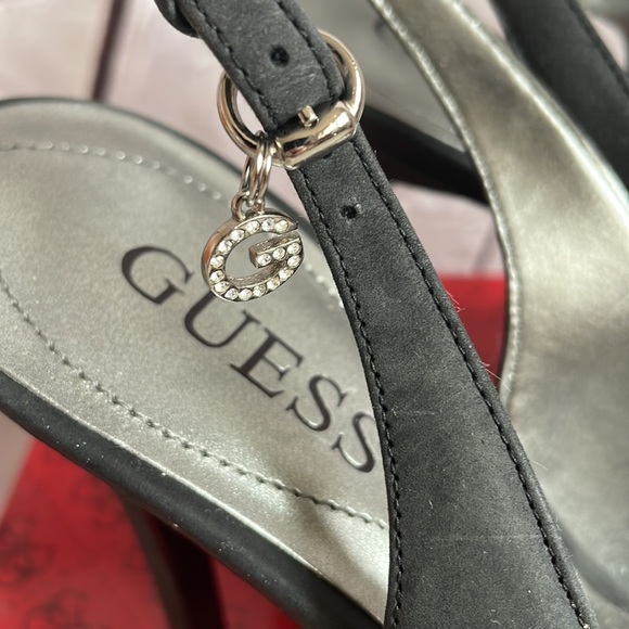 Guess Suede peep toe Heels in size 7.5 NIB! - Picture 11 of 11